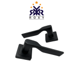 مقبض باب بلون أسود مطفي بتصميم منحني أنيق وجودة عالية